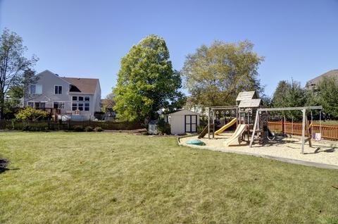 2071 Lyndhurst Ln, Aurora, IL 60503 photo 33