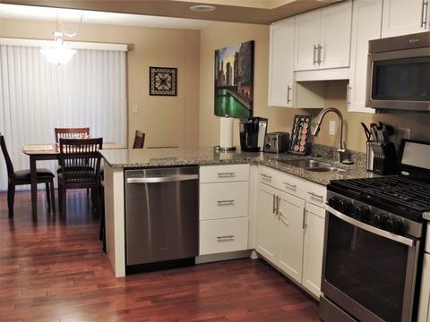 1014 27th St, Peru, IL 61354 photo 3