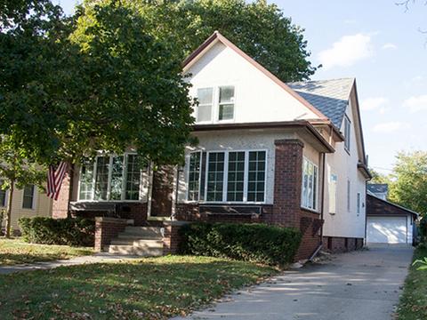2109 Main St, Peru, IL 61354 photo 1