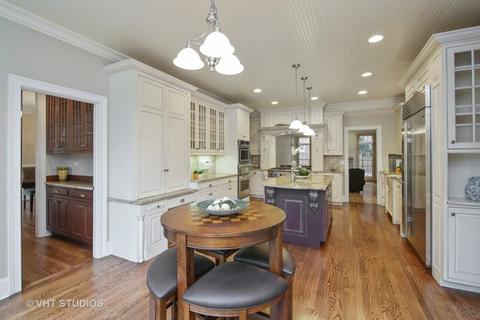 1966 Dewes St, Glenview, IL 60025 photo 8
