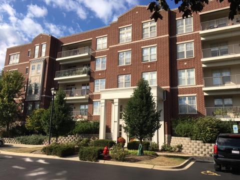660 Prestwick Ln #403, Wheeling, IL 60090 photo 1