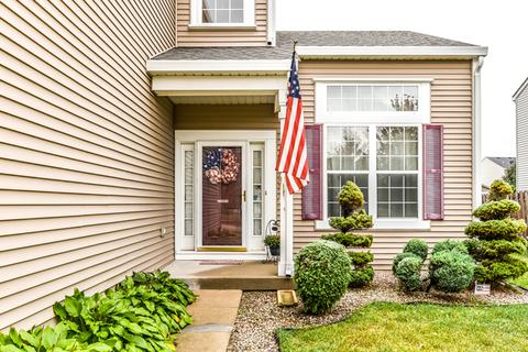 6714 Sahara Dr, Plainfield, IL 60586 photo 3