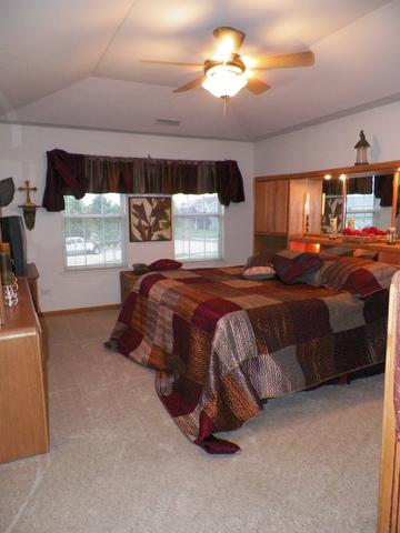 629 Brita Ct, Minooka, IL 60447 photo 21