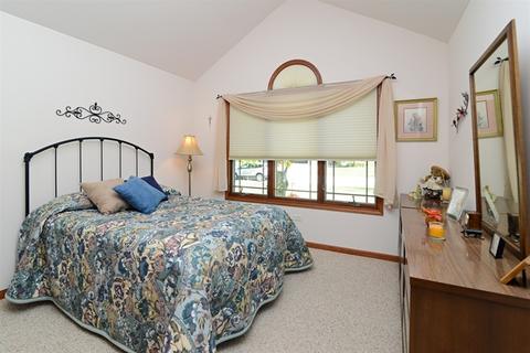 1074 Cherry Ln, Beecher, IL 60401 photo 12