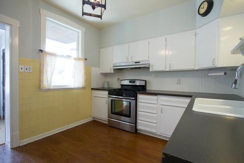 910 Circle Ave, Forest Park, IL 60130 photo 7