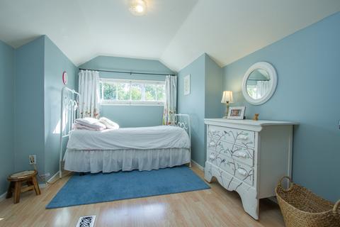 910 Circle Ave, Forest Park, IL 60130 photo 14
