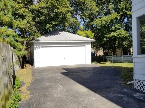 726 E Benton St, Aurora, IL 60505 photo 27