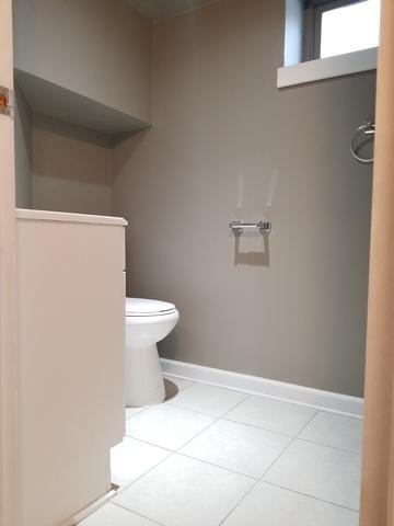 726 E Benton St, Aurora, IL 60505 photo 25