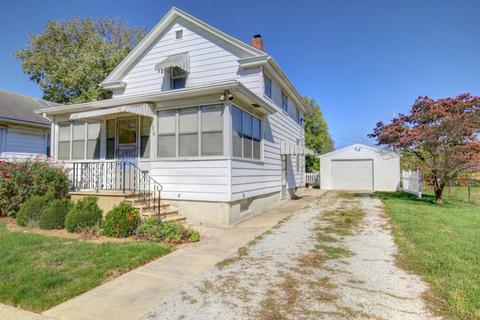 914 W Beardsley Ave, Champaign, IL 61821 photo 2