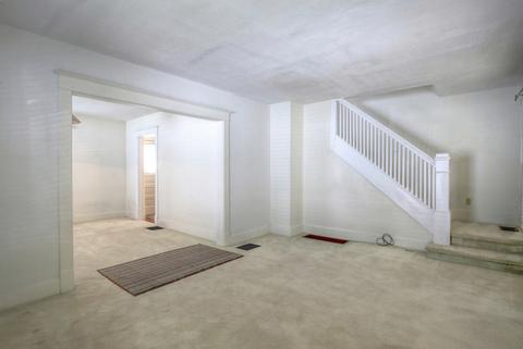 914 W Beardsley Ave, Champaign, IL 61821 photo 5