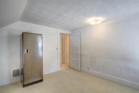 914 W Beardsley Ave, Champaign, IL 61821 photo 12