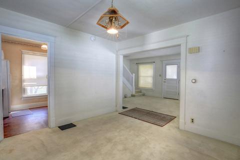 914 W Beardsley Ave, Champaign, IL 61821 photo 8