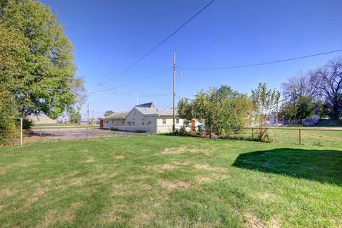 914 W Beardsley Ave, Champaign, IL 61821 photo 17