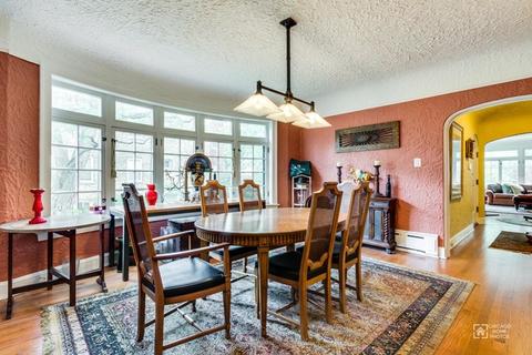 1107 Hull Ter, Evanston, IL 60202 photo 11