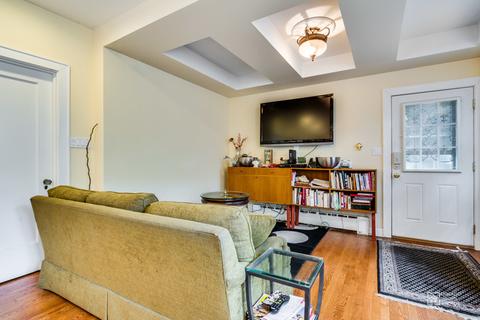 1107 Hull Ter, Evanston, IL 60202 photo 7