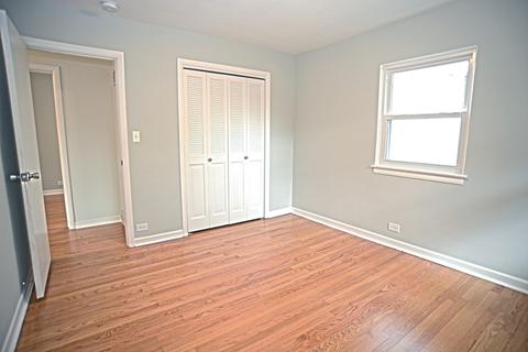 4226 Elm Ave, Lyons, IL 60534 photo 12