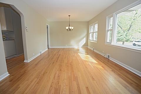 4226 Elm Ave, Lyons, IL 60534 photo 2