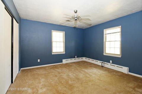 2504 Hacker Dr, Crest Hill, IL 60435 photo 11