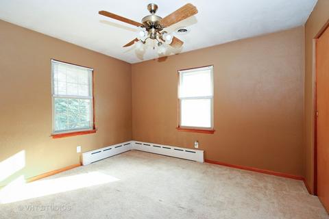 2504 Hacker Dr, Crest Hill, IL 60435 photo 10