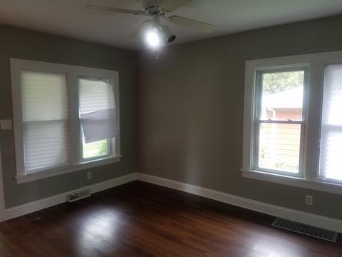 19 Morris St, Joliet, IL 60436 photo 2