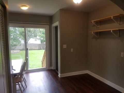 19 Morris St, Joliet, IL 60436 photo 4