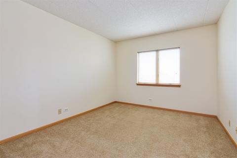 545 S River Rd #608, Des Plaines, IL 60016 photo 14