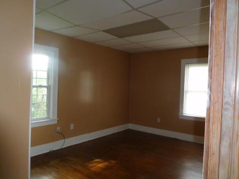 215 E 5th St, Tilton, IL 61833 photo 17