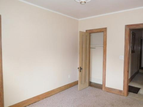 215 E 5th St, Tilton, IL 61833 photo 18