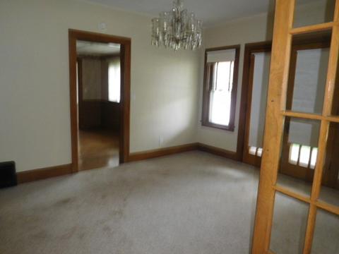 215 E 5th St, Tilton, IL 61833 photo 10