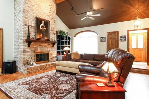 13148 Thelma Cir, Plainfield, IL 60585 photo 4