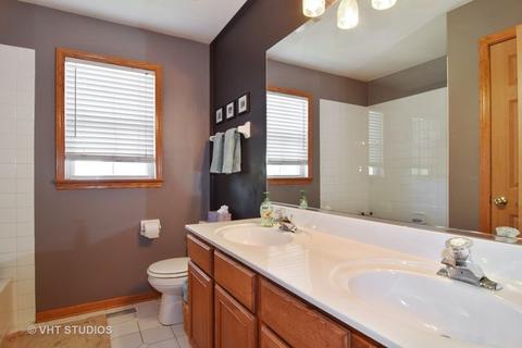 1122 Taft Ave, Wheaton, IL 60189 photo 13