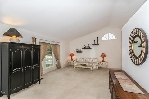 243 Gatewood Ln, Bartlett, IL 60103 photo 4