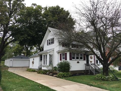 513 E Morgan St, Dixon, IL 61021 photo 2