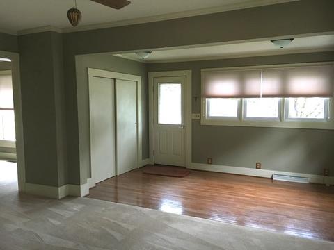 513 E Morgan St, Dixon, IL 61021 photo 3