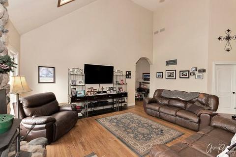 15601 Hebron Rd, Harvard, IL 60033 photo 18