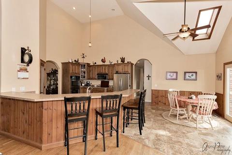 15601 Hebron Rd, Harvard, IL 60033 photo 11