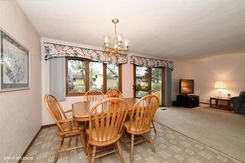 868 Dedham Ln, Bartlett, IL 60103 photo 20