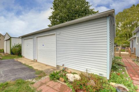 355 E State St, Cisco, IL 61830 photo 4