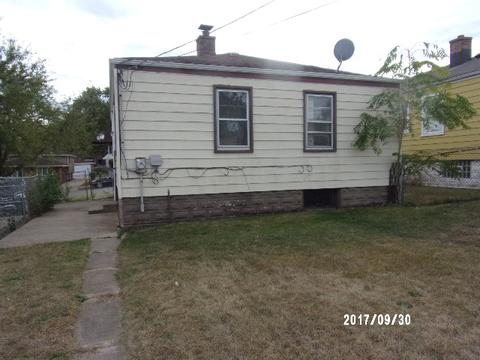 136 E 122nd Pl, Chicago, IL 60628 photo 10