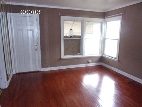 136 E 122nd Pl, Chicago, IL 60628 photo 2
