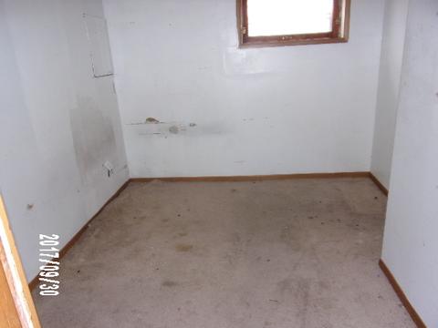 136 E 122nd Pl, Chicago, IL 60628 photo 8