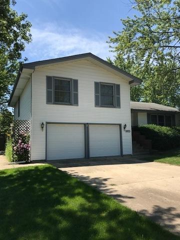 1055 Lancaster Ct, Hoffman Estates, IL 60169 photo 2