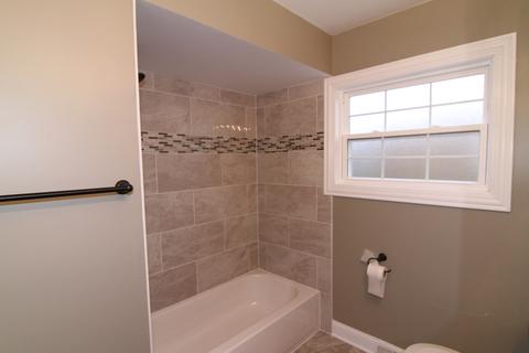 501 High Ridge Rd, Hillside, IL 60162 photo 8