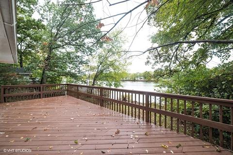 1254 Cedar Ave, Elgin, IL 60120 photo 13