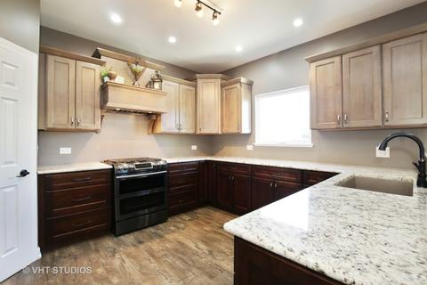 82 Meadows Dr, Gilberts, IL 60136 photo 5