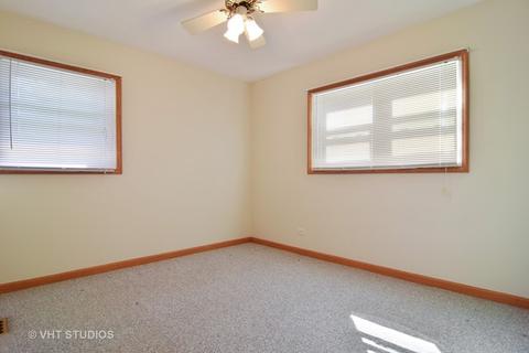 516 Harvard Ln, Hoffman Estates, IL 60169 photo 8