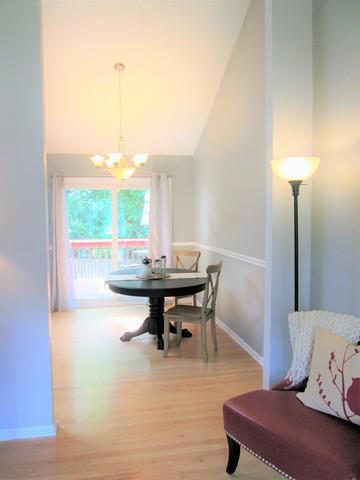 326 N Prospect St, Wheaton, IL 60187 photo 8