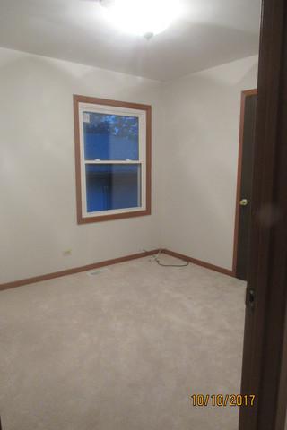 19 N Sumner Ave, Aurora, IL 60505 photo 6