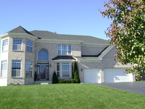688 Norfolk Ave, Bartlett, IL 60103 photo 1