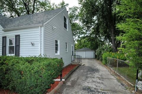 2120 Ruby St, Melrose Park, IL 60164 photo 2